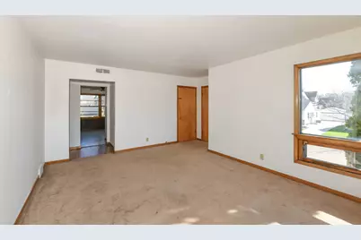 136 W Armour Ave #138, Milwaukee, WI 53207 - Photo 16