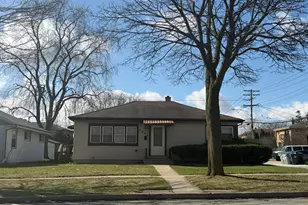 7519 W Congress St, Milwaukee, WI 53218 - Photo 2