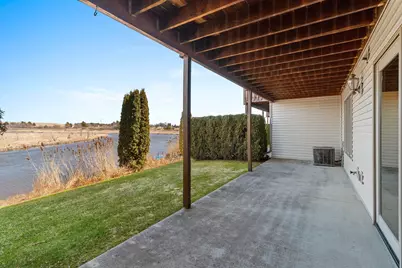 2121  45th St #Unit J, Two Rivers, WI 54241 - Photo 54