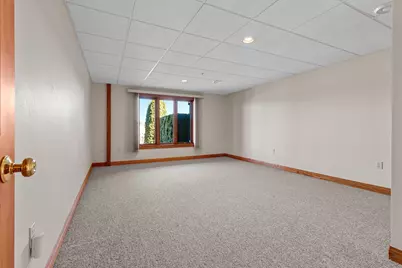 2121  45th St #Unit J, Two Rivers, WI 54241 - Photo 48