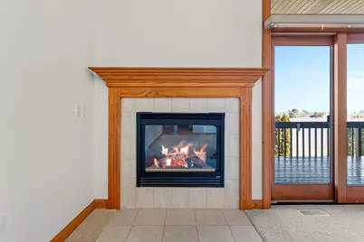 2121  45th St #Unit J, Two Rivers, WI 54241 - Photo 10