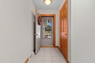 2121 45th St, Two Rivers, WI 54241 - Photo 4