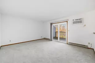 160 Maple Ave, Slinger, WI 53086 - Photo 8