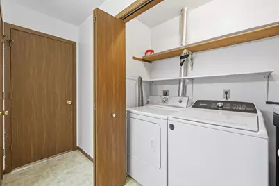 160  Maple Ave #6, Slinger, WI 53086 - Photo 12