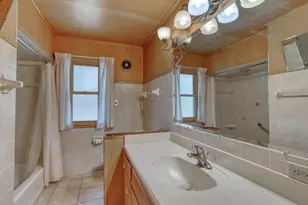 3513 Ridge Dr, Delafield, WI 53029 - Photo 16