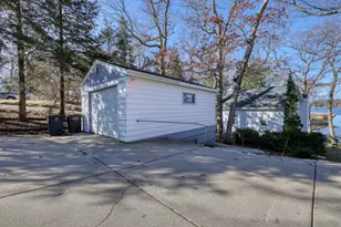 3513 Ridge Dr, Delafield, WI 53029 - Photo 22