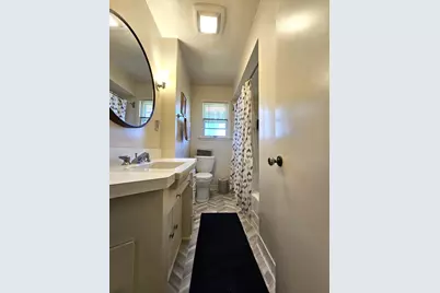 N81W15815  Robinhood Dr, Menomonee Falls, WI 53051 - Photo 42