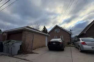 2835 N 54th St, Milwaukee, WI 53210 - Photo 4