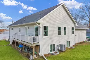 W1143 Lake Dr, Bloomfield, WI 53128 - Photo 34