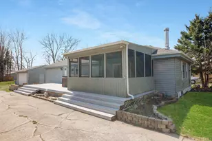 1521 Skinner Dr, Twin Lakes, WI 53181 - Photo 18
