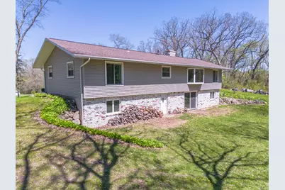 5041  Creek Haven Rd, Sun Prairie, WI 53527 - Photo 6