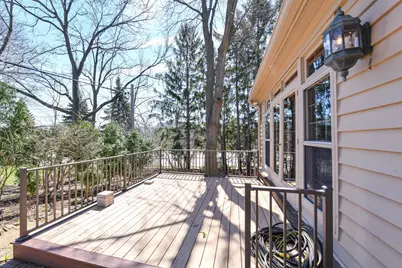 530  Park Cir, Elm Grove, WI 53122 - Photo 44