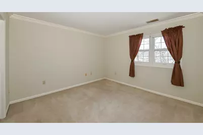 530  Park Cir, Elm Grove, WI 53122 - Photo 32