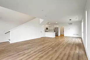 9378 S Alder Pl, Oak Creek, WI 53154 - Photo 2