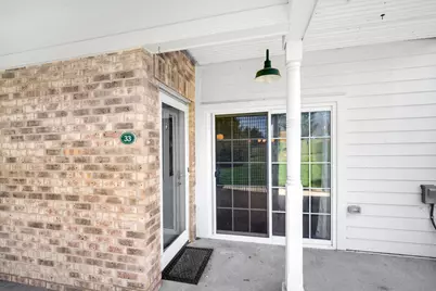 2720  Northview Rd #33, Waukesha, WI 53188 - Photo 2