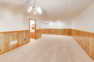 238 Thistledown Ln, Walworth, WI 53184 - Photo 24