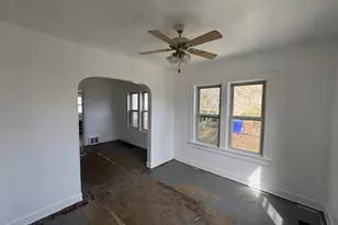 2318 54th St, Kenosha, WI 53140 - Photo 2