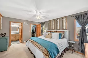 W143N6633 Aspen Dr, Menomonee Falls, WI 53051 - Photo 18
