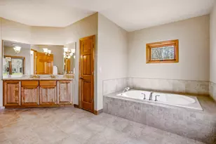 3130 S Country Ln, New Berlin, WI 53146 - Photo 32