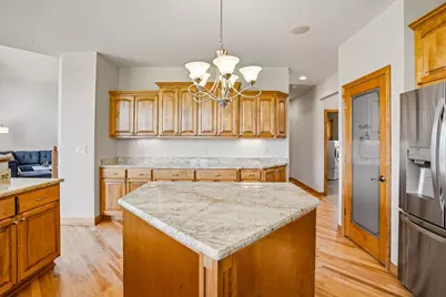 3130 S Country Ln, New Berlin, WI 53146 - Photo 14
