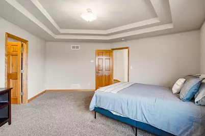3130 S Country Ln, New Berlin, WI 53146 - Photo 40