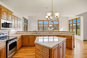 3130 S Country Ln, New Berlin, WI 53146 - Photo 28