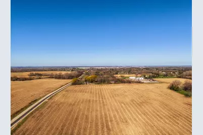 4700  116th St, Pleasant Prairie, WI 53158 - Photo 2