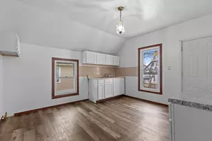 2243 S Woodward St, Milwaukee, WI 53207 - Photo 18