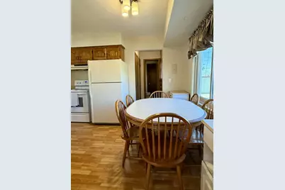 3904  Wilshire Dr, Racine, WI 53402 - Photo 38