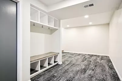 741  Summit Ct, West Bend, WI 53095 - Photo 22