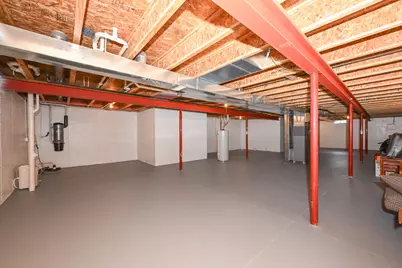 6305  Cedarhedge Dr, Racine, WI 53406 - Photo 28