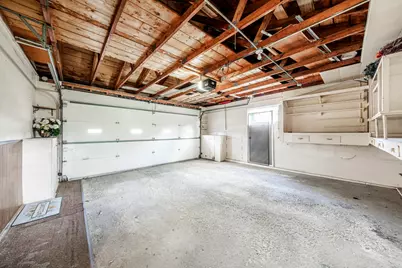 W180N8273  Town Hall Rd, Menomonee Falls, WI 53051 - Photo 36