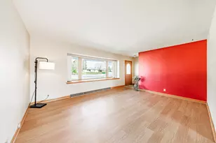 W180N8273 Town Hall Rd, Menomonee Falls, WI 53051 - Photo 18