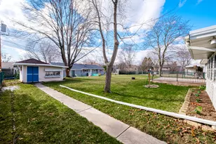 W180N8273 Town Hall Rd, Menomonee Falls, WI 53051 - Photo 30