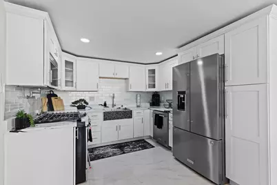 N69W13127  Harding Dr, Menomonee Falls, WI 53051 - Photo 8