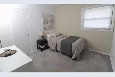 5228 S 9th St, Milwaukee, WI 53221 - Photo 6