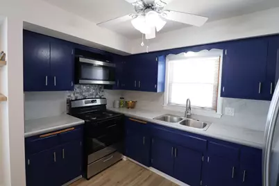 5228 S 9th St, Milwaukee, WI 53221 - Photo 12