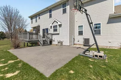 1290  Pemmican Ct, Neenah, WI 54956 - Photo 36