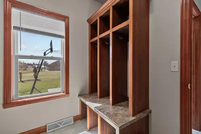 1290  Pemmican Ct, Neenah, WI 54956 - Photo 32