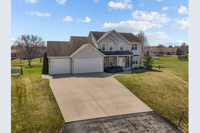 1290  Pemmican Ct, Neenah, WI 54956 - Photo 1