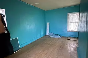 2172 S 18th St, Milwaukee, WI 53215 - Photo 4