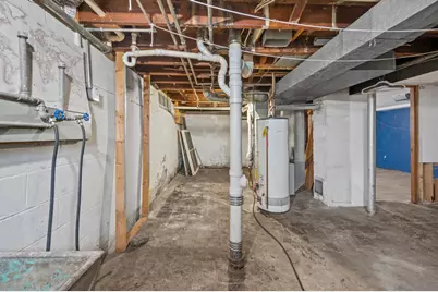 2815 S 91st St, West Allis, WI 53227 - Photo 22