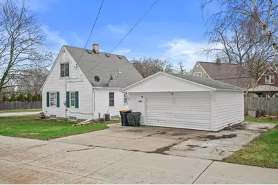 2815 S 91st St, West Allis, WI 53227 - Photo 30