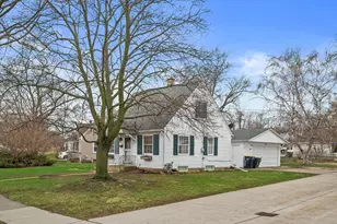 2815 S 91st St, West Allis, WI 53227 - Photo 26