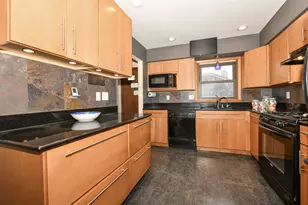 7801 N 80th St, Milwaukee, WI 53223 - Photo 8