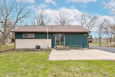 7801 N 80th St, Milwaukee, WI 53223 - Photo 30