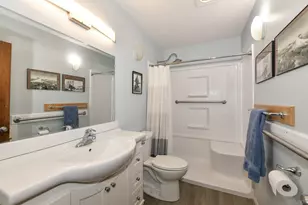 7801 N 80th St, Milwaukee, WI 53223 - Photo 12