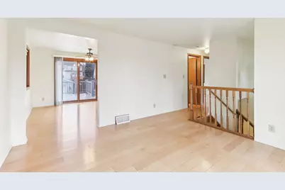 1925 E Van Beck Ave, Saint Francis, WI 53235 - Photo 8