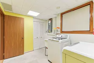 1925 E Van Beck Ave, Saint Francis, WI 53235 - Photo 32