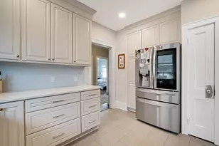 3924 N Maryland Ave, Shorewood, WI 53211 - Photo 28